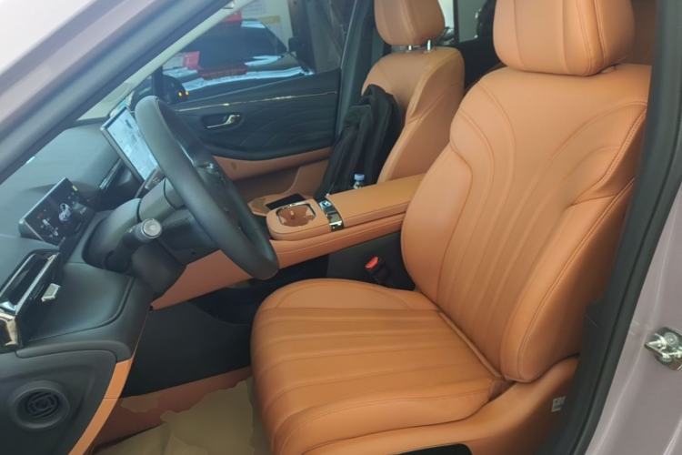 Used AION RT 2025 520 Smart Luxury Edition Left Front Seat