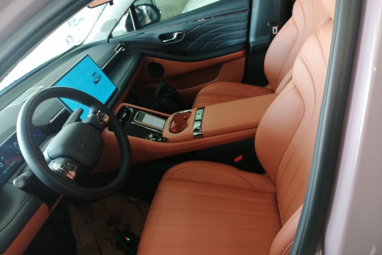 Used AION RT 2025 520 Smart Luxury Edition Left Front Seat