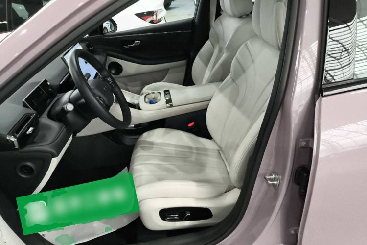 Used AION RT 2025 650 LiDAR Edition Left Front Seat