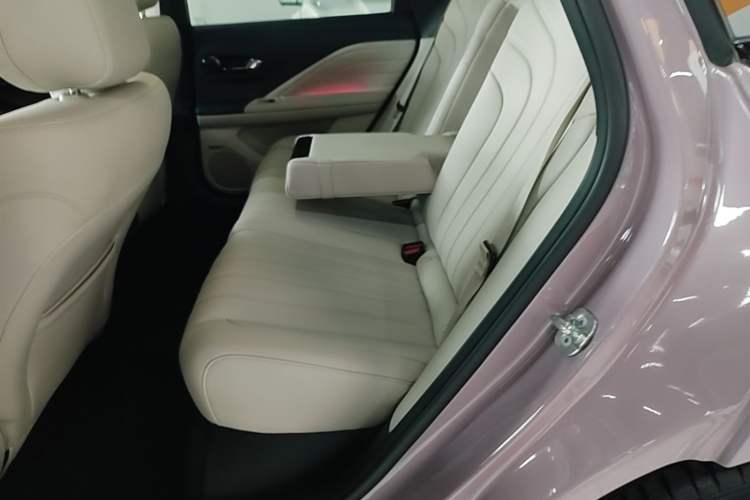 Used AION RT 2025 650 LiDAR Edition Left Rear Seat