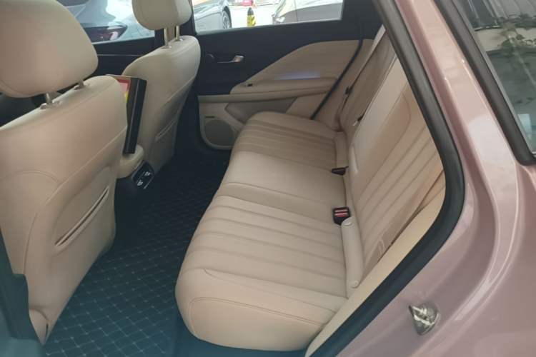 Used AION RT 2025 650 LiDAR Edition Left Rear Seat