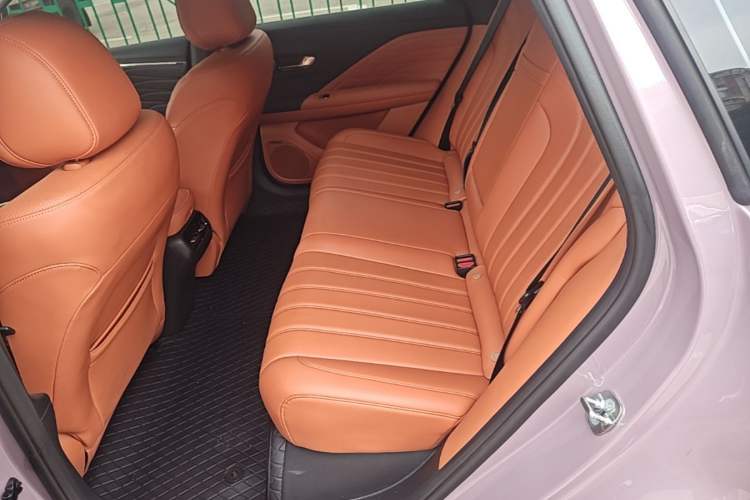 Used AION RT 2025 650 LiDAR Edition Left Rear Seat