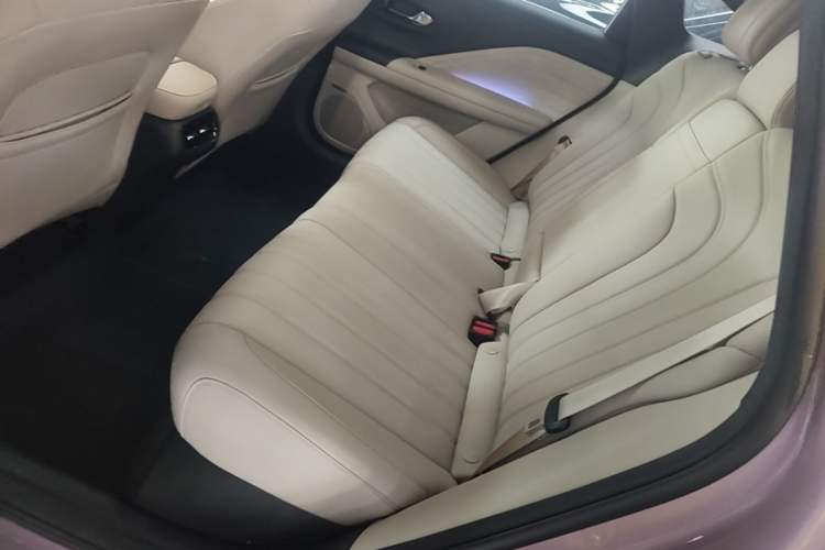 Used AION RT 2025 650 LiDAR Edition Left Rear Seat