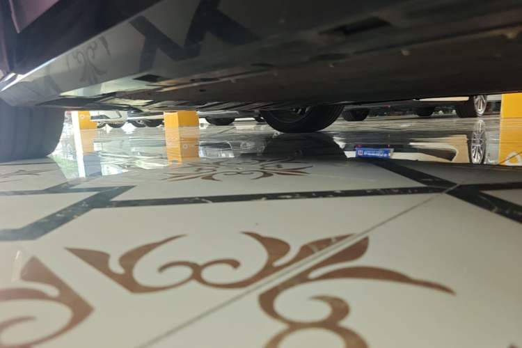 Used AION RT 2025 650 LiDAR Edition Left Side Sill