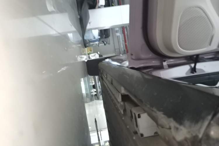 Used AION RT 2025 520 Smart Luxury Edition Left Side Sill