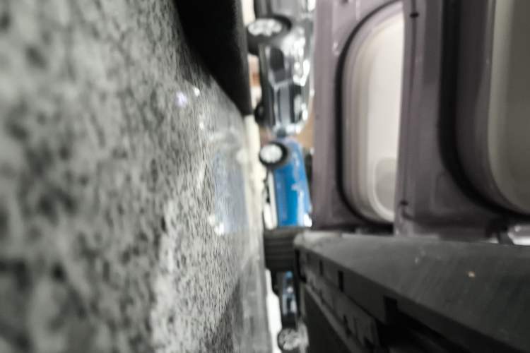Used AION RT 2025 650 LiDAR Edition Left Side Sill