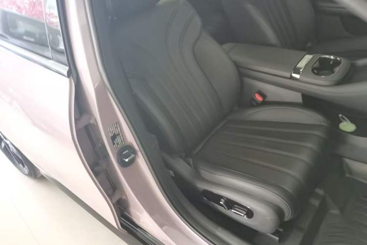 Used AION RT 2025 650 Zhijihao Edition Right Front Seat