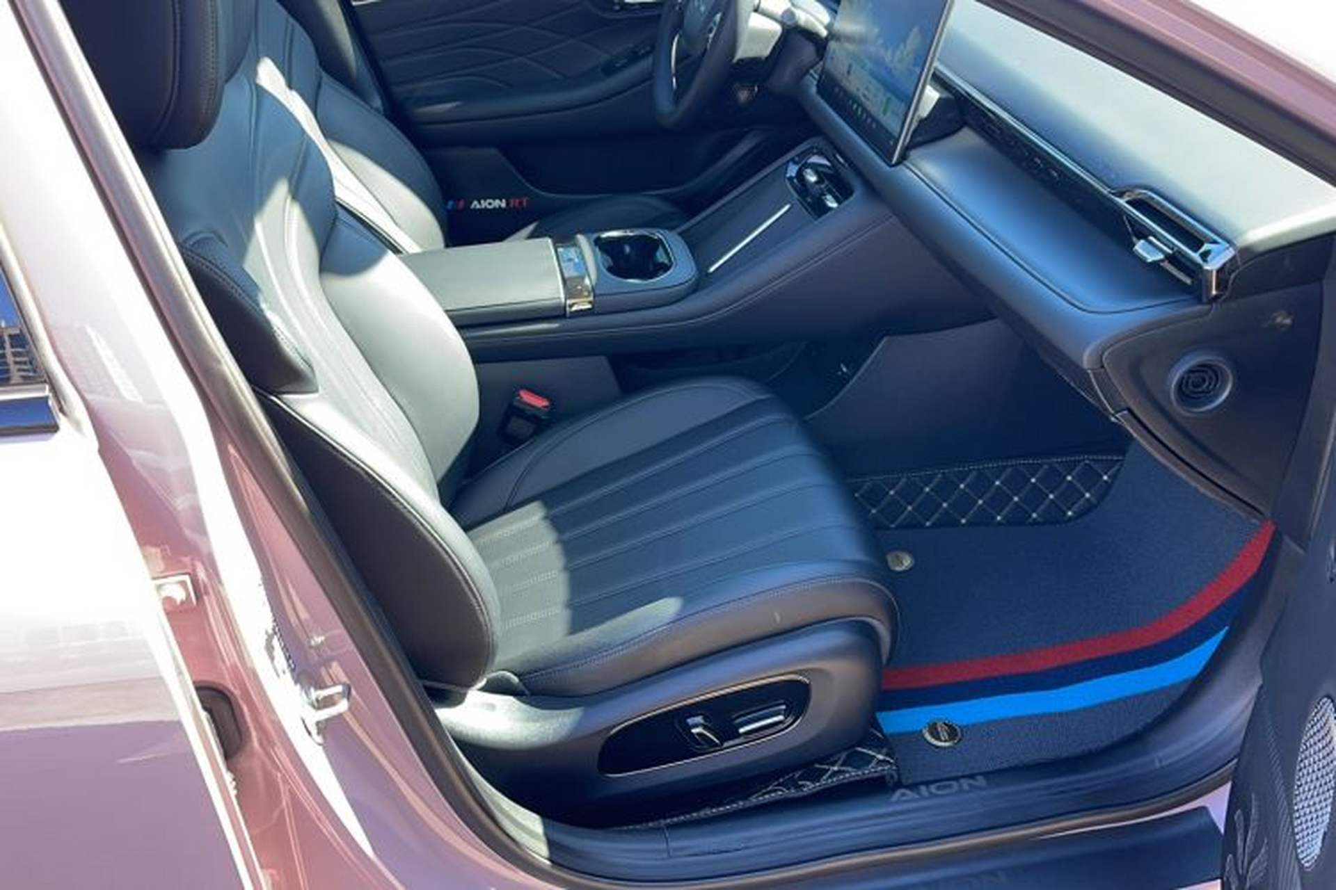 Used AION RT 2025 520 Smart Luxury Edition Right Front Seat