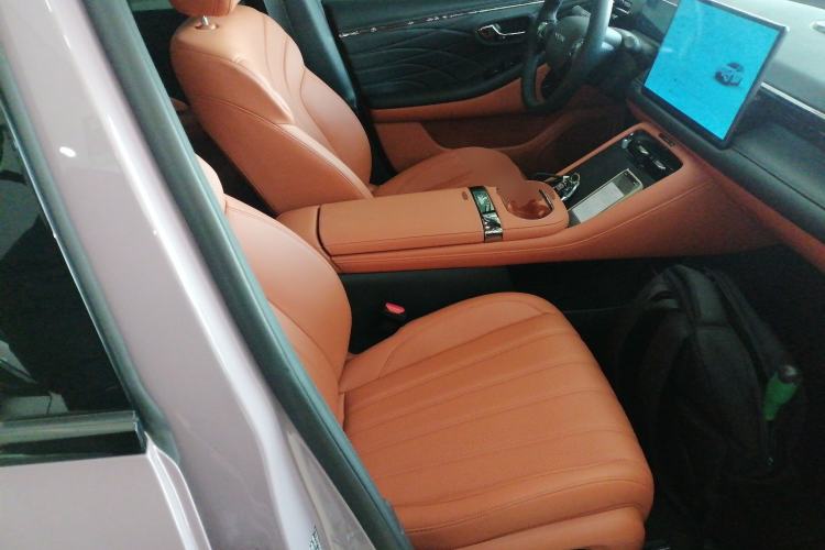 Used AION RT 2025 520 Smart Luxury Edition Right Front Seat