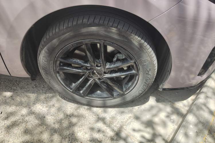 Used AION RT 2025 650 Zhijihao Edition Right Front Wheel Hub