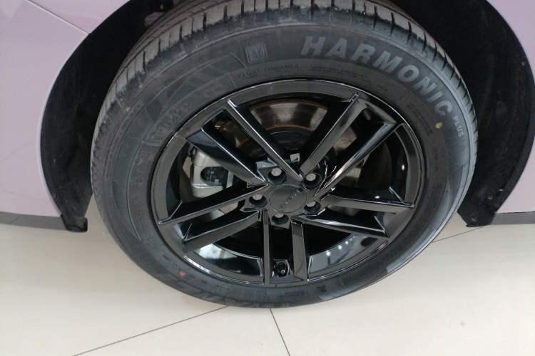 Used AION RT 2025 520 Smart Luxury Edition Right Rear Wheel Hub