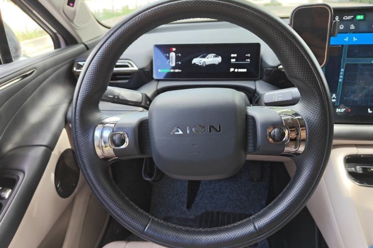 Used AION RT 2025 650 LiDAR Edition Steering Wheel