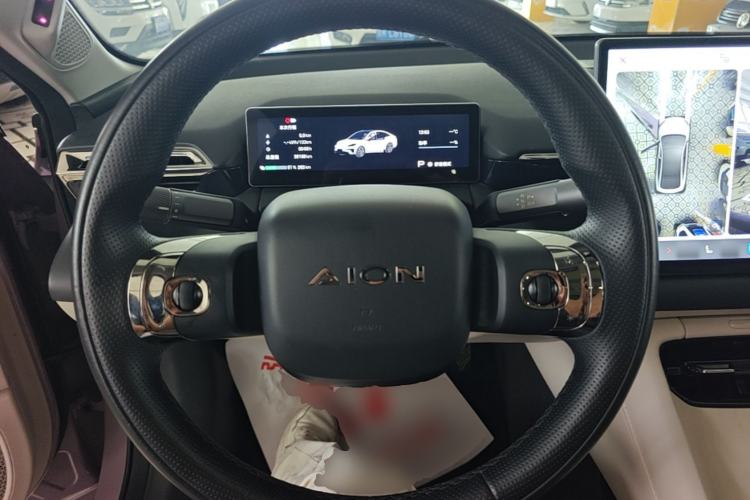 Used AION RT 2025 650 LiDAR Edition Steering Wheel