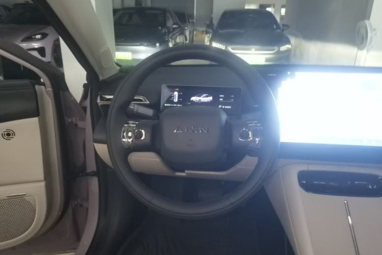 Used AION RT 2025 520 Smart Luxury Edition Steering Wheel