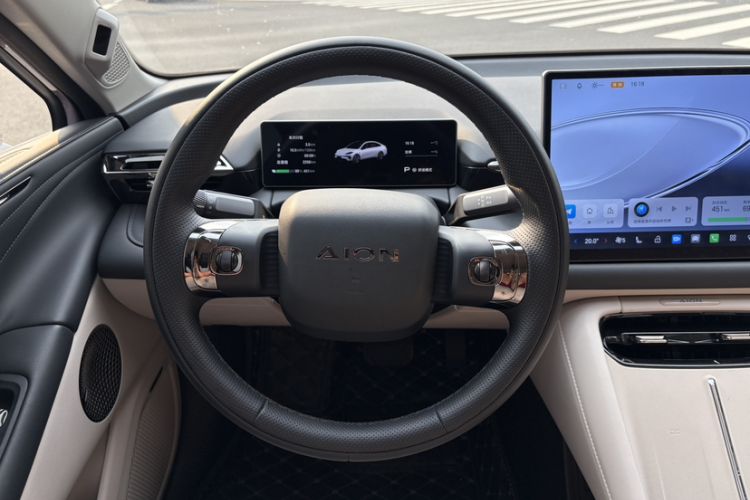 Used AION RT 2025 650 LiDAR Edition Steering Wheel