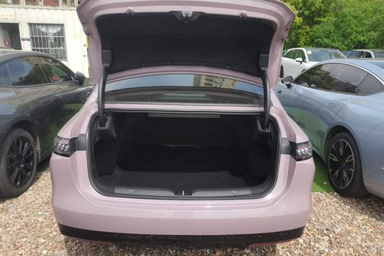 Used AION RT 2025 520 Smart Enjoy Edition Trunk