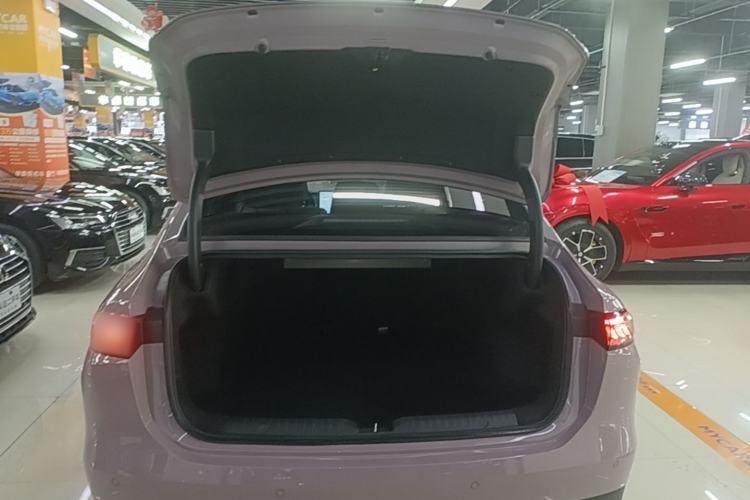 Used AION RT 2025 650 LiDAR Edition Trunk