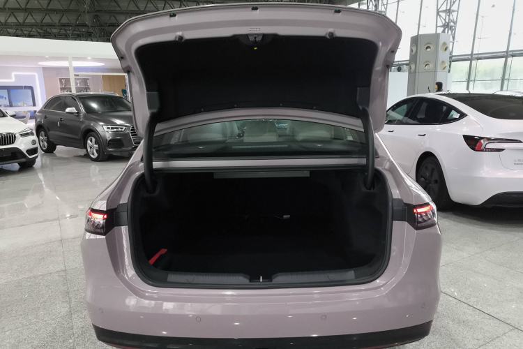 Used AION RT 2025 650 LiDAR Edition Trunk