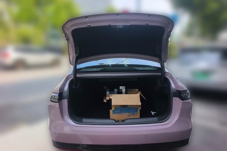 Used AION RT 2025 650 LiDAR Edition Trunk