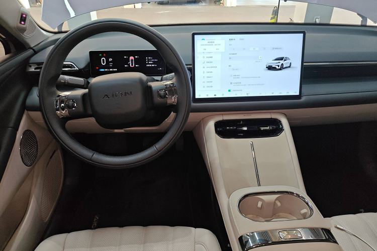 Used AION RT 2025 650 LiDAR Edition Center Console