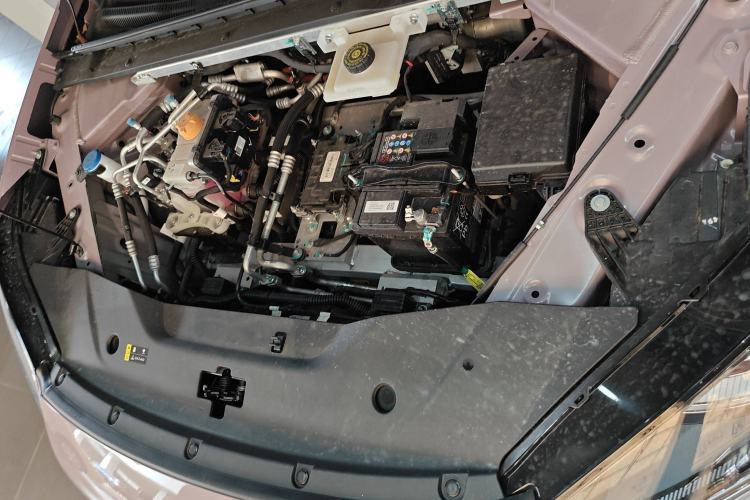 Used AION RT 2025 650 LiDAR Edition Engine Bay