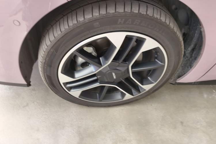 Used AION RT 2025 650 LiDAR Edition Exterior 6