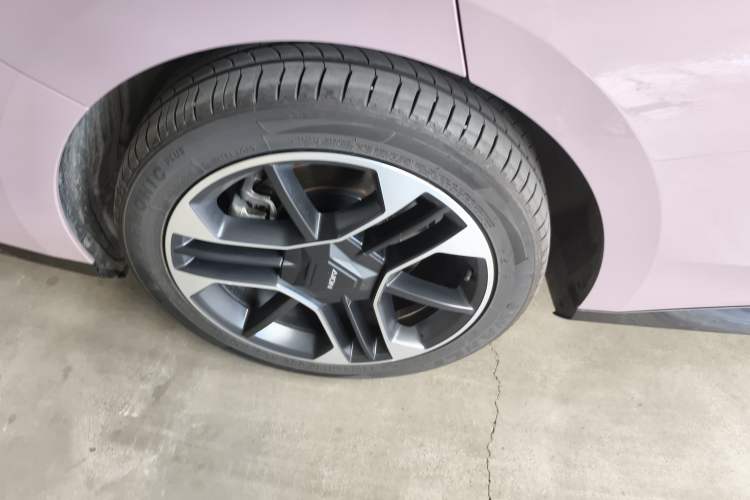 Used AION RT 2025 650 LiDAR Edition Exterior 7