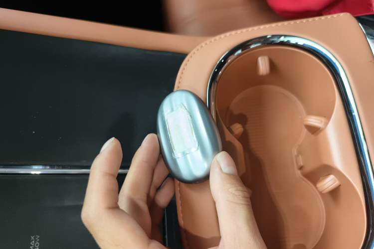 Used AION RT 2025 650 LiDAR Edition Interior 1
