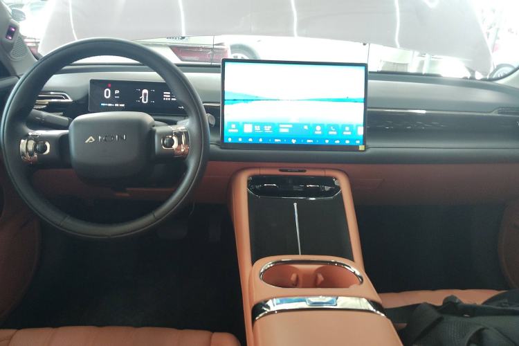 Used AION RT 2025 650 LiDAR Edition Interior 2