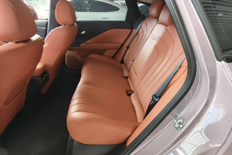 Used AION RT 2025 650 LiDAR Edition Interior 4