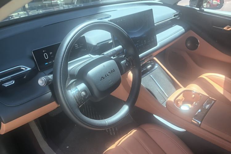 Used AION RT 2025 650 LiDAR Edition Interior 5