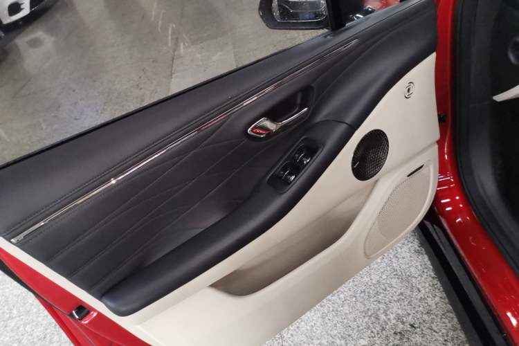 Used AION RT 2025 650 LiDAR Edition Left Front Door Interior