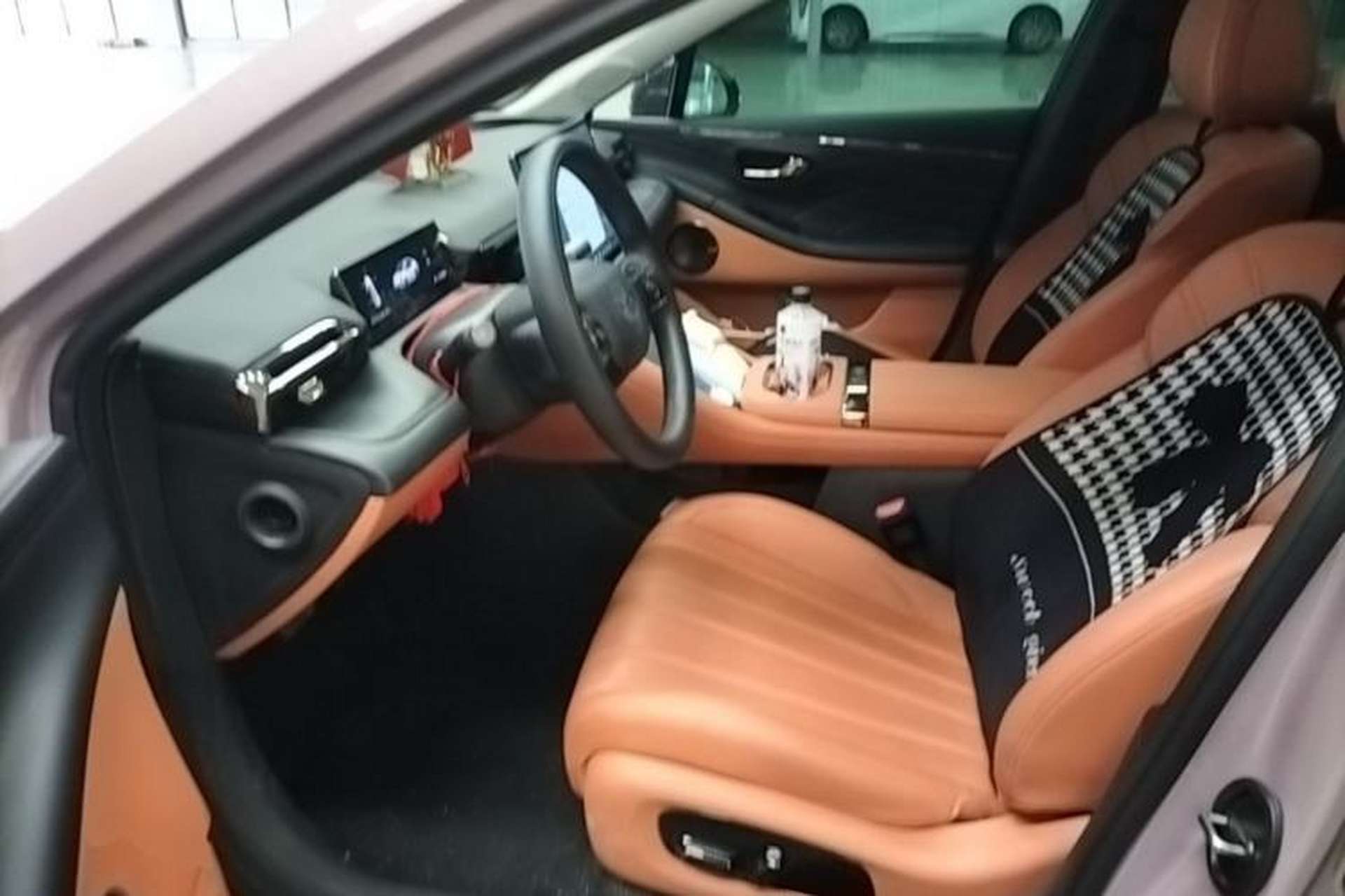 Used AION RT 2025 520 Smart Luxury Edition Left Front Seat