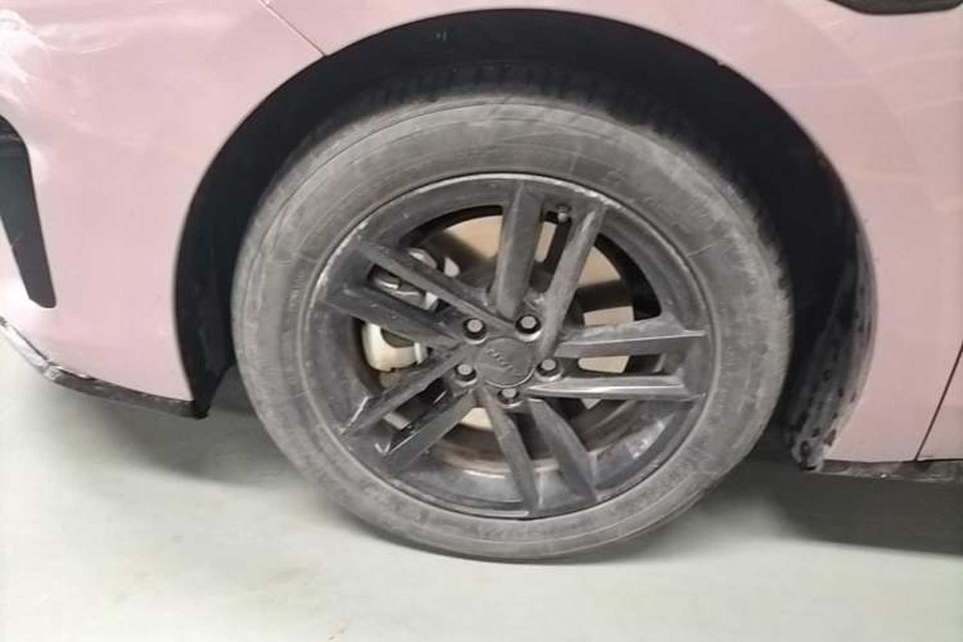 Used AION RT 2025 520 Smart Luxury Edition Left Front Wheel Hub