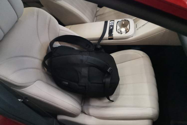 Used AION RT 2025 650 LiDAR Edition Right Front Seat