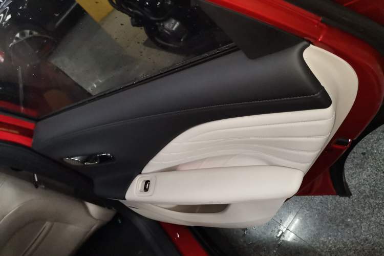 Used AION RT 2025 650 LiDAR Edition Right Rear Door Interior