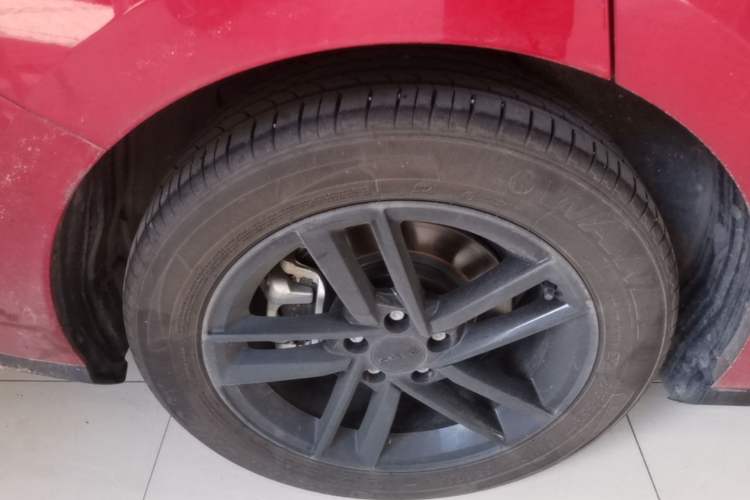 Used AION RT 2025 520 Smart Luxury Edition Right Rear Wheel Hub