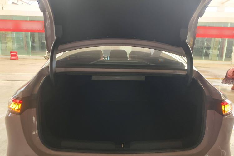 Used AION RT 2025 650 LiDAR Edition Trunk