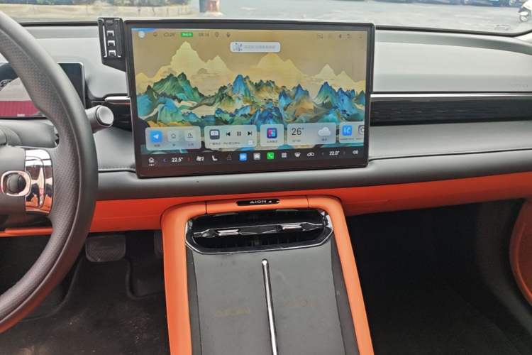 Used AION RT 2025 520 LiDAR Edition Audio And AC Panel