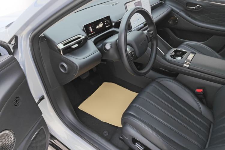 Used AION RT 2025 650 LiDAR Edition Driver Seat