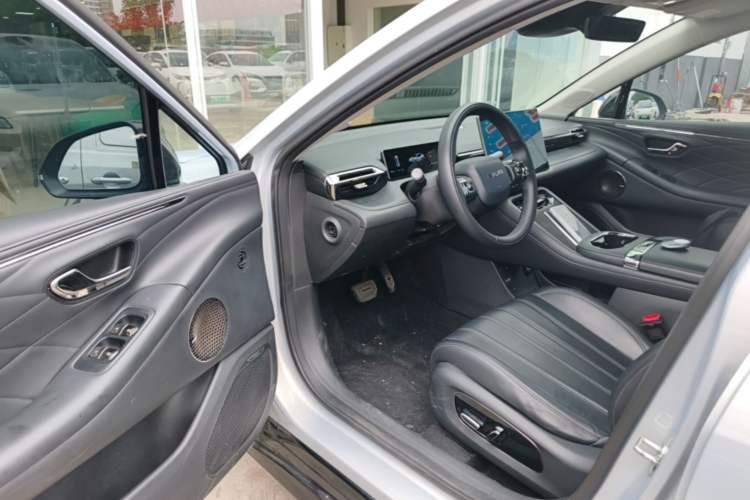Used AION RT 2025 650 LiDAR Edition Driver Seat