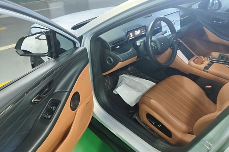 Used AION RT 2025 650 LiDAR Edition Driver Seat