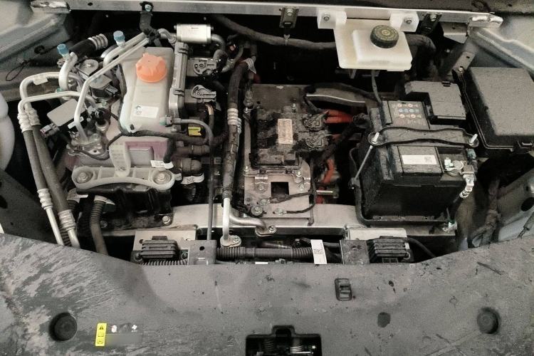Used AION RT 2025 650 LiDAR Edition Engine Bay