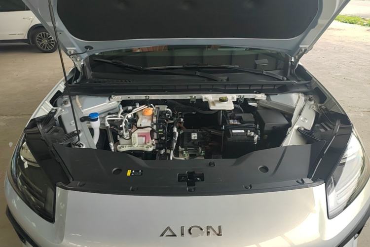 Used AION RT 2025 650 LiDAR Edition Engine Bay