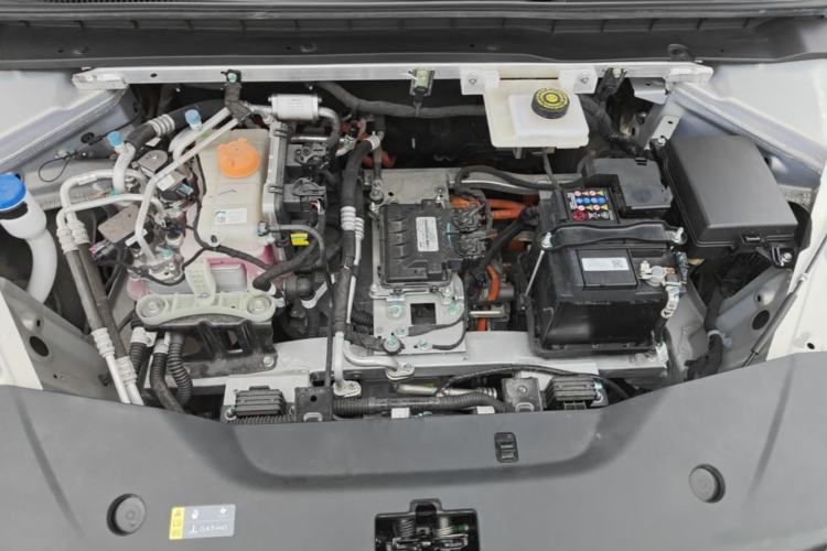Used AION RT 2025 650 LiDAR Edition Engine Bay