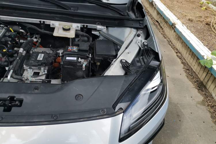 Used AION RT 2025 650 Zhijihao Edition Engine Bay Left