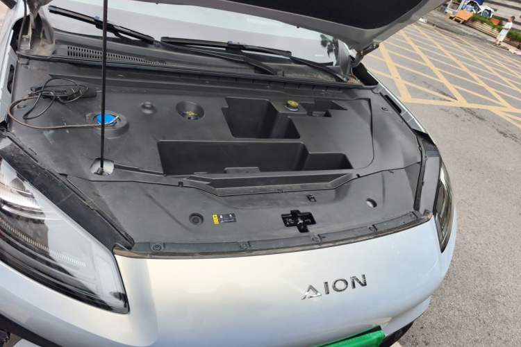 Used AION RT 2025 650 Smart Edition Engine Bay