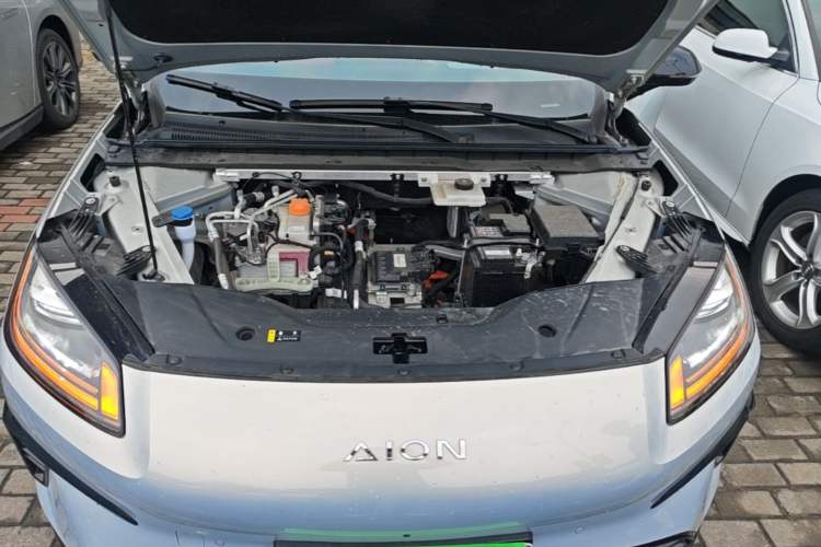 Used AION RT 2025 520 LiDAR Edition Engine Bay