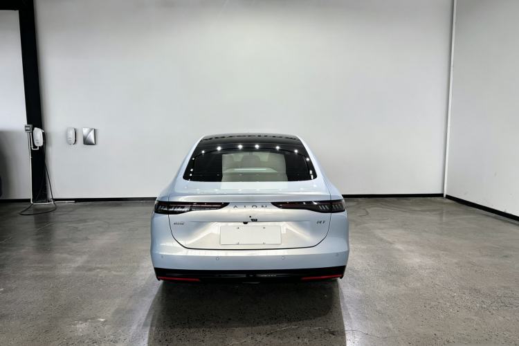 Used AION RT 2025 650 LiDAR Edition Exterior 4