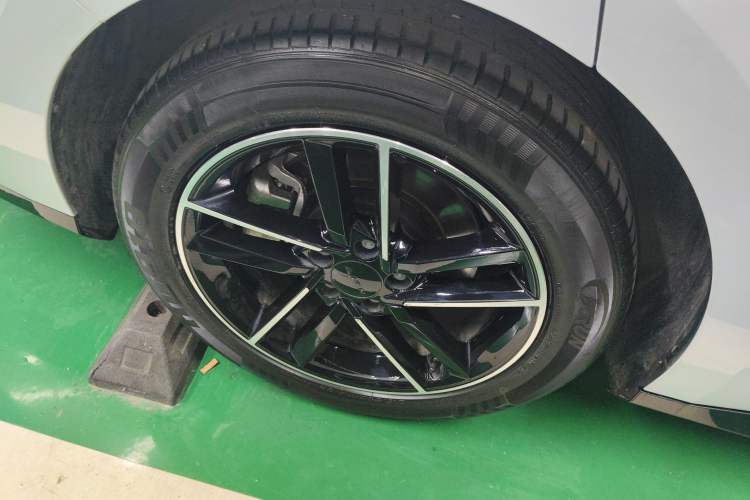 Used AION RT 2025 650 Zhijihao Edition Exterior 5